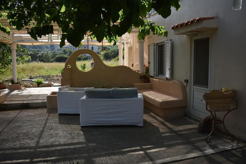 Dolichi House Villa ปีตาโกเรโย ภายนอก รูปภาพ